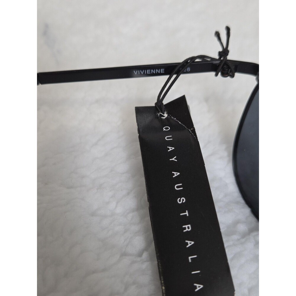 Quay Australia Vivienne Sunglasses Unisex Black Aviator Metal Tinted Shades - Picture 6 of 6